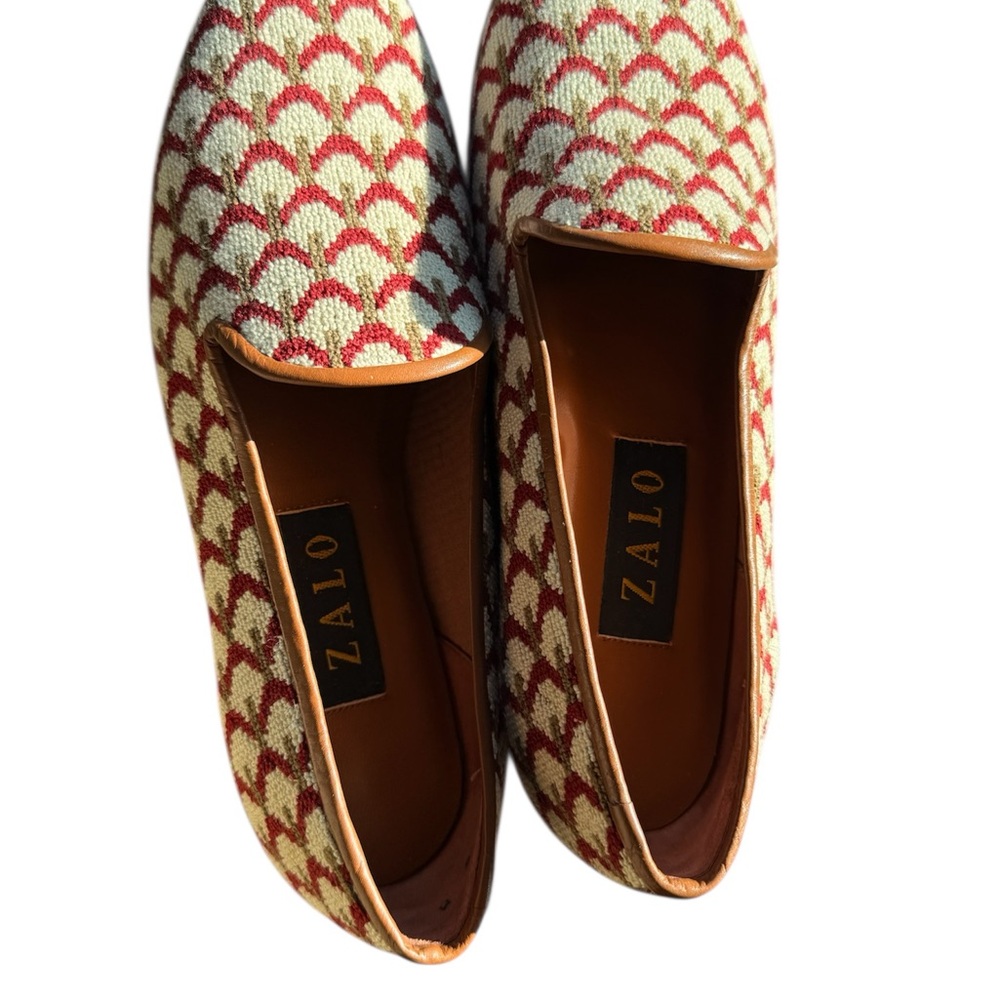 Vintage Needlepoint ZALO Women's Red, Cream, and Green Loafers - Picture 5 of 5